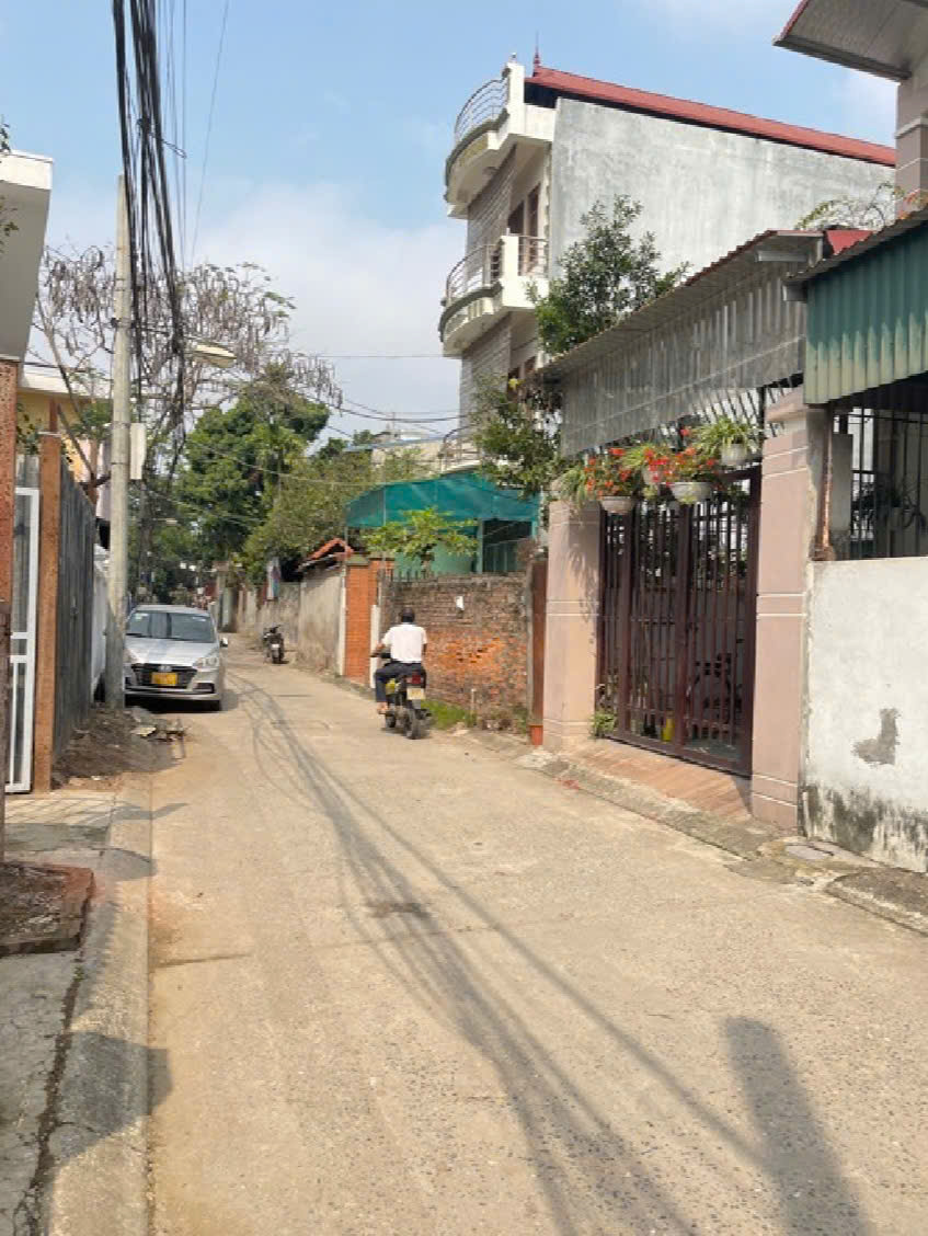 SIÊU RẺ - ĐẤT PHỐ NGỌC THỤY - 88M2 CHỈ 5.X TỶ